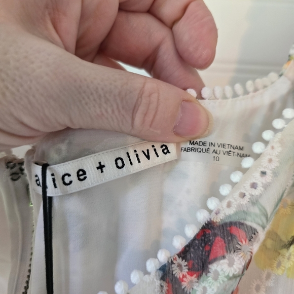 NWT Alice + Olivia Kristie Floral Print Broderie Anglaise Chiffon Mini D… - Picture 11 of 13